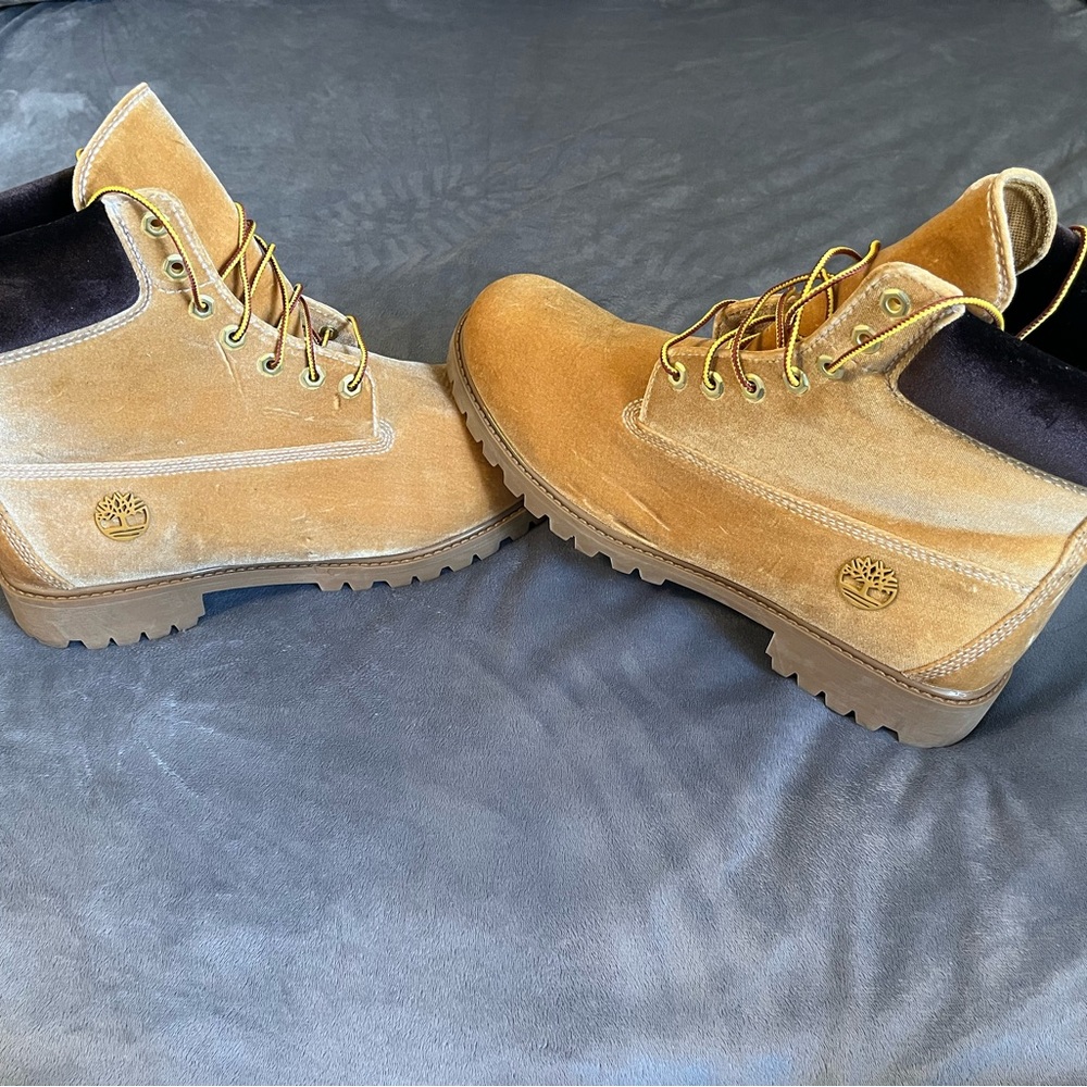 Off white Timberland Men's Tan Boots